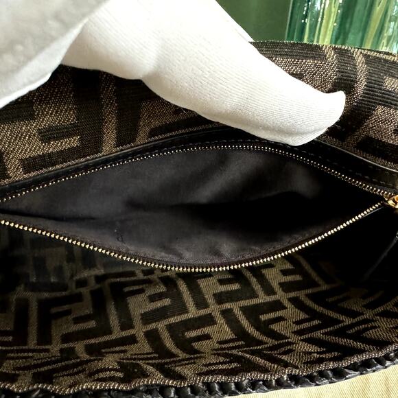 NEW Fendi Raffia Vitello Grace FF Crochet Baguette Natural Black Crossbody Bag - Picture 12 of 14